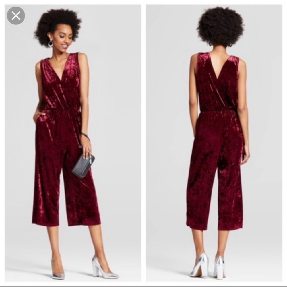 NWOT Xhilaration Maroon Crushed Velvet Jumpsuit M